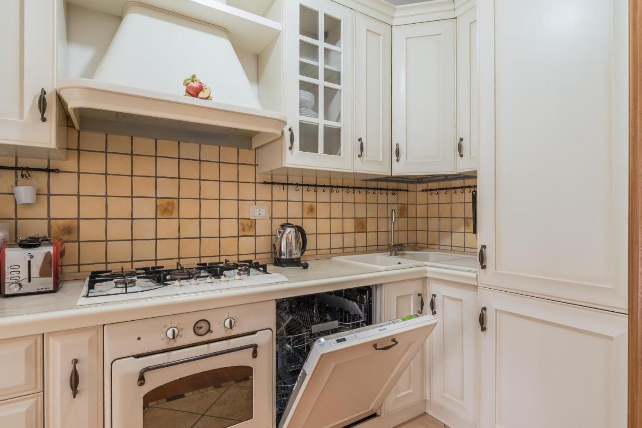 Apartamento Bright 2 Bedroom And Balcony